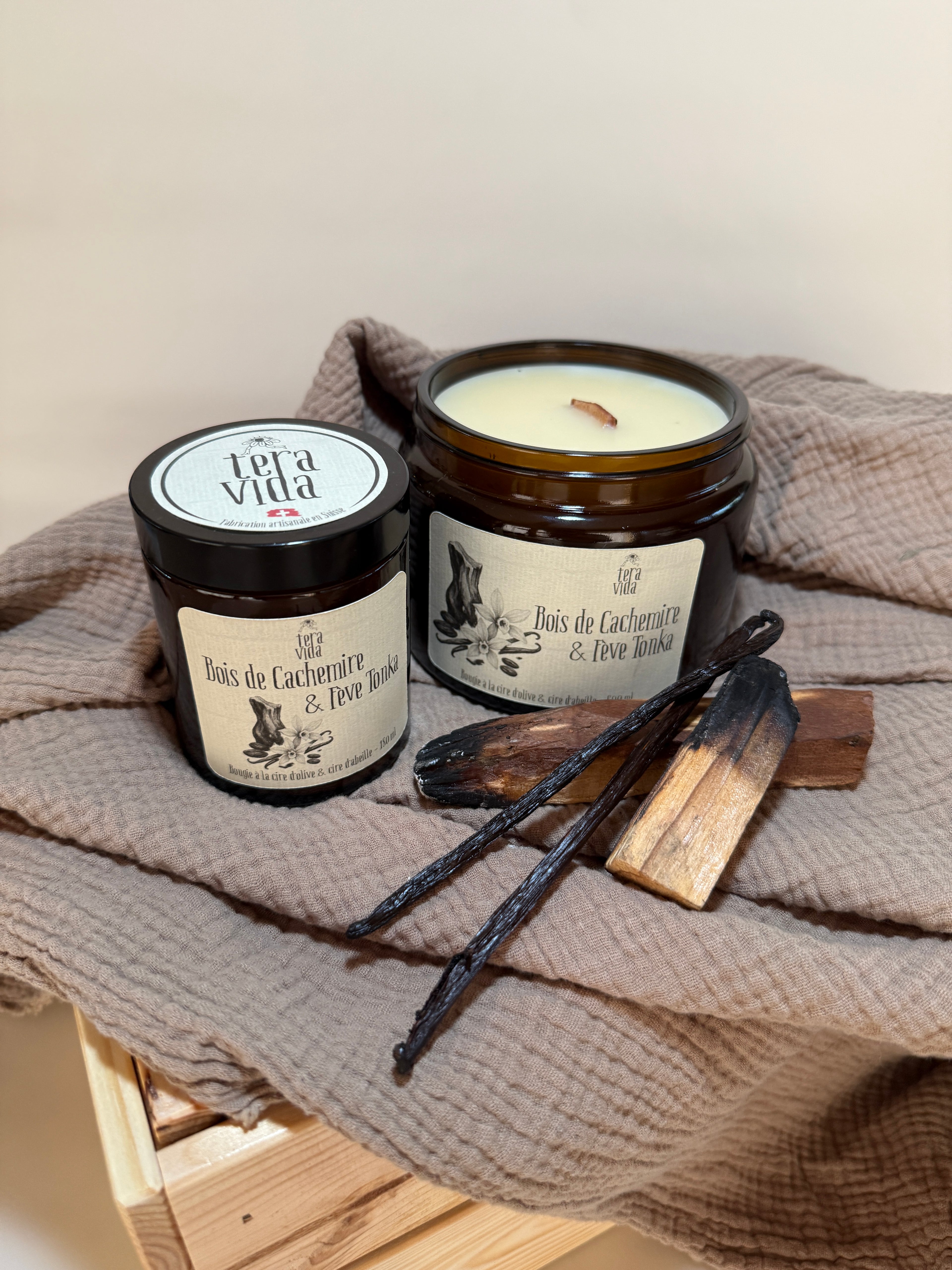 Cashmere Wood & Tonka Bean