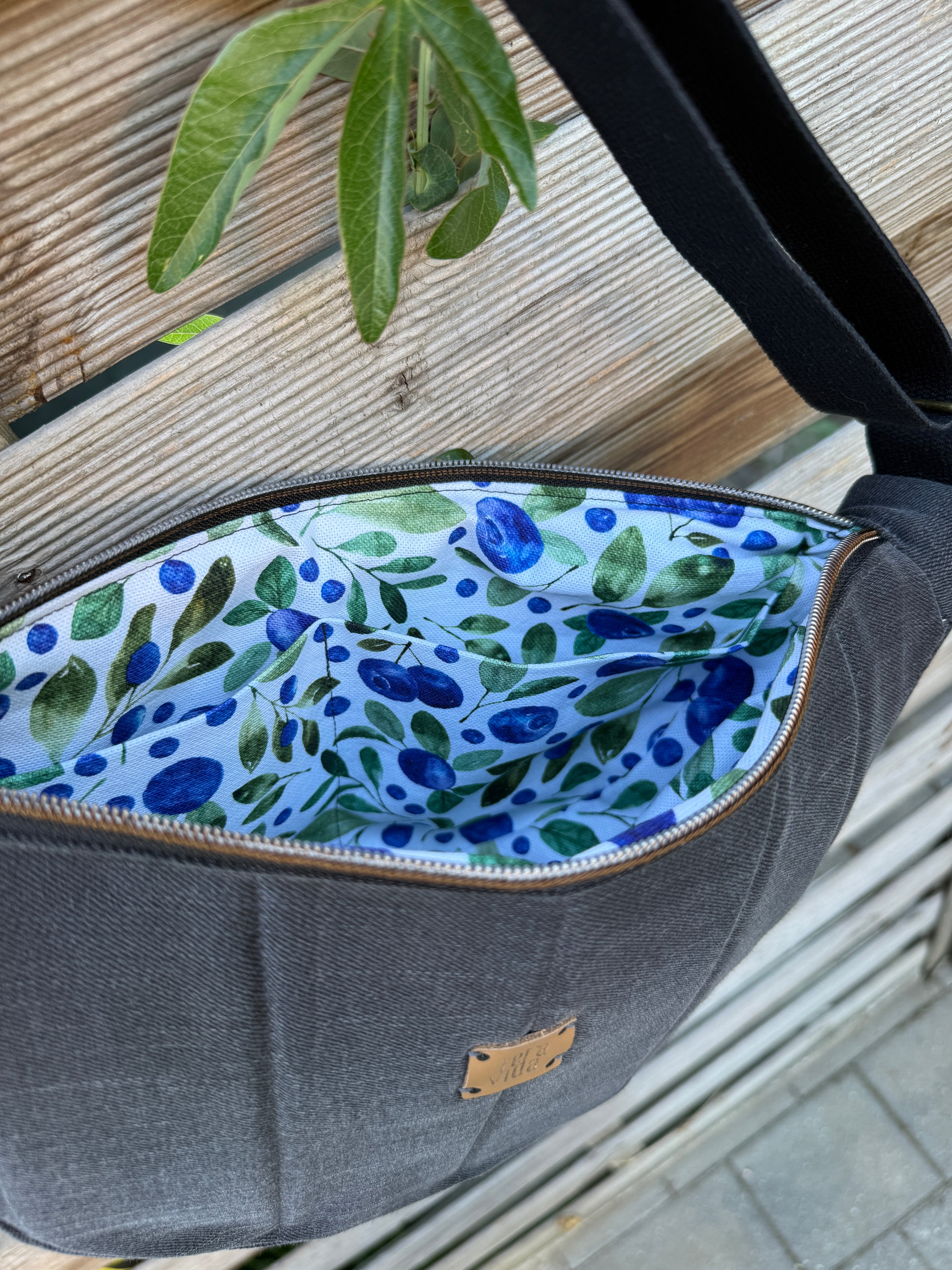 Blueberry Shadow Belt Bag