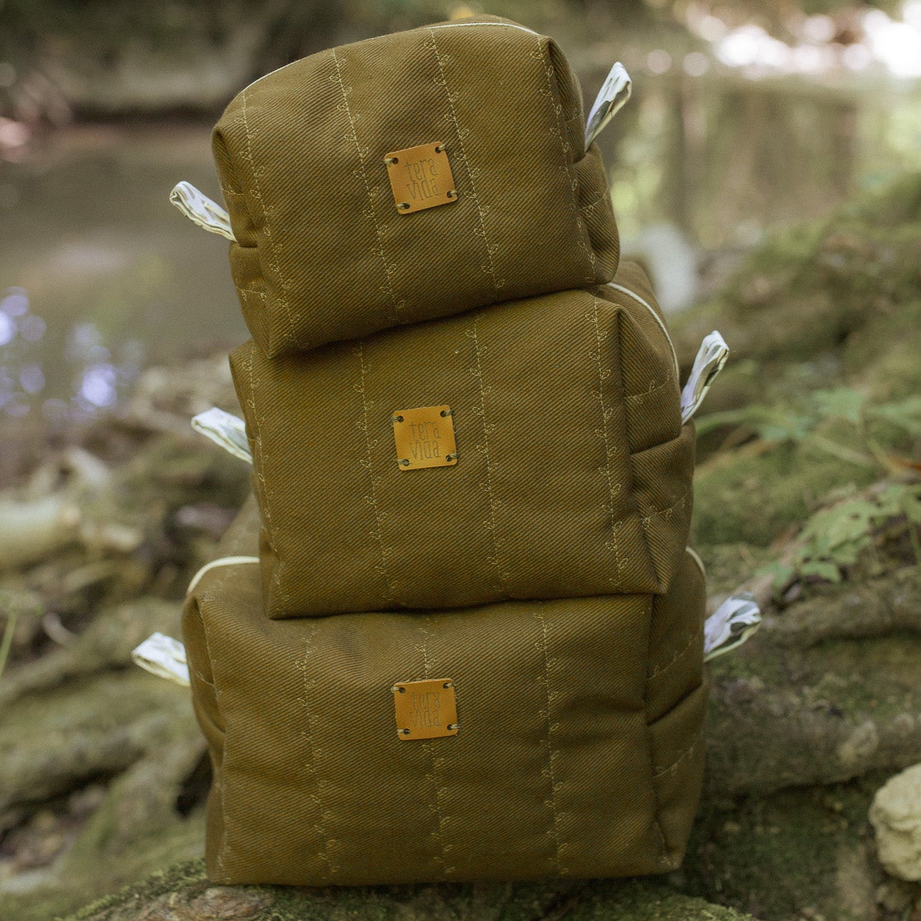 Embroidered Leaves Olive Pouch