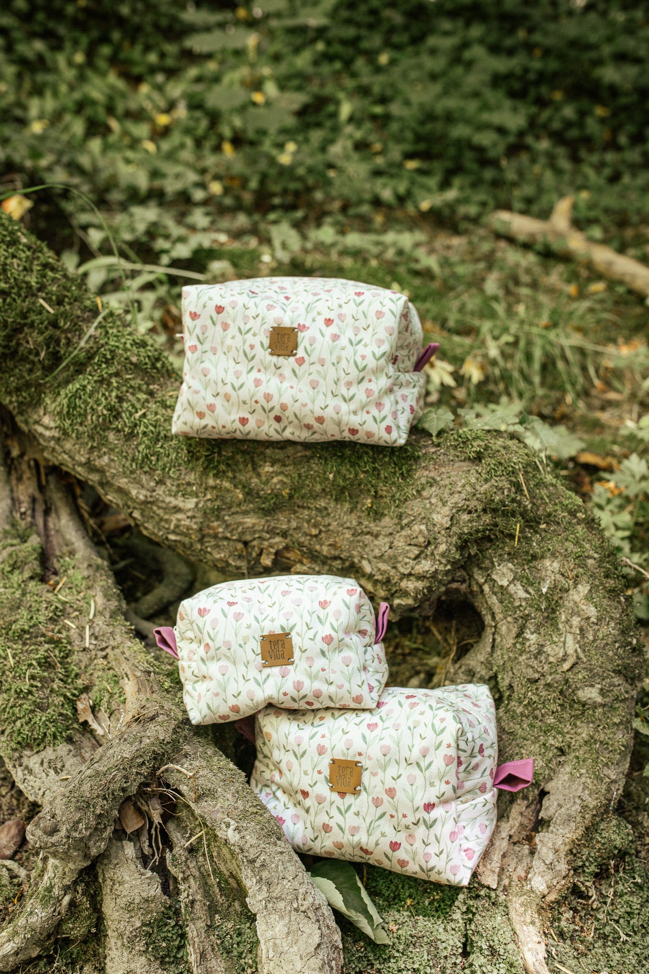 Soft Tulip Garden Pouch